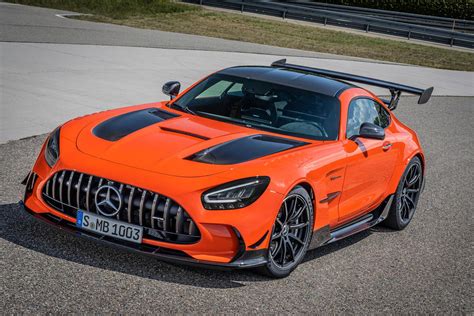 Amg gtr black series - Mercedes-Benz AMG GT is a 2 seater Convertible with the last recorded price of Rs. 2.16 - 2.71 Crore. It is available in 6 variants, 3982 cc engine option and 1 transmission option : Automatic ...